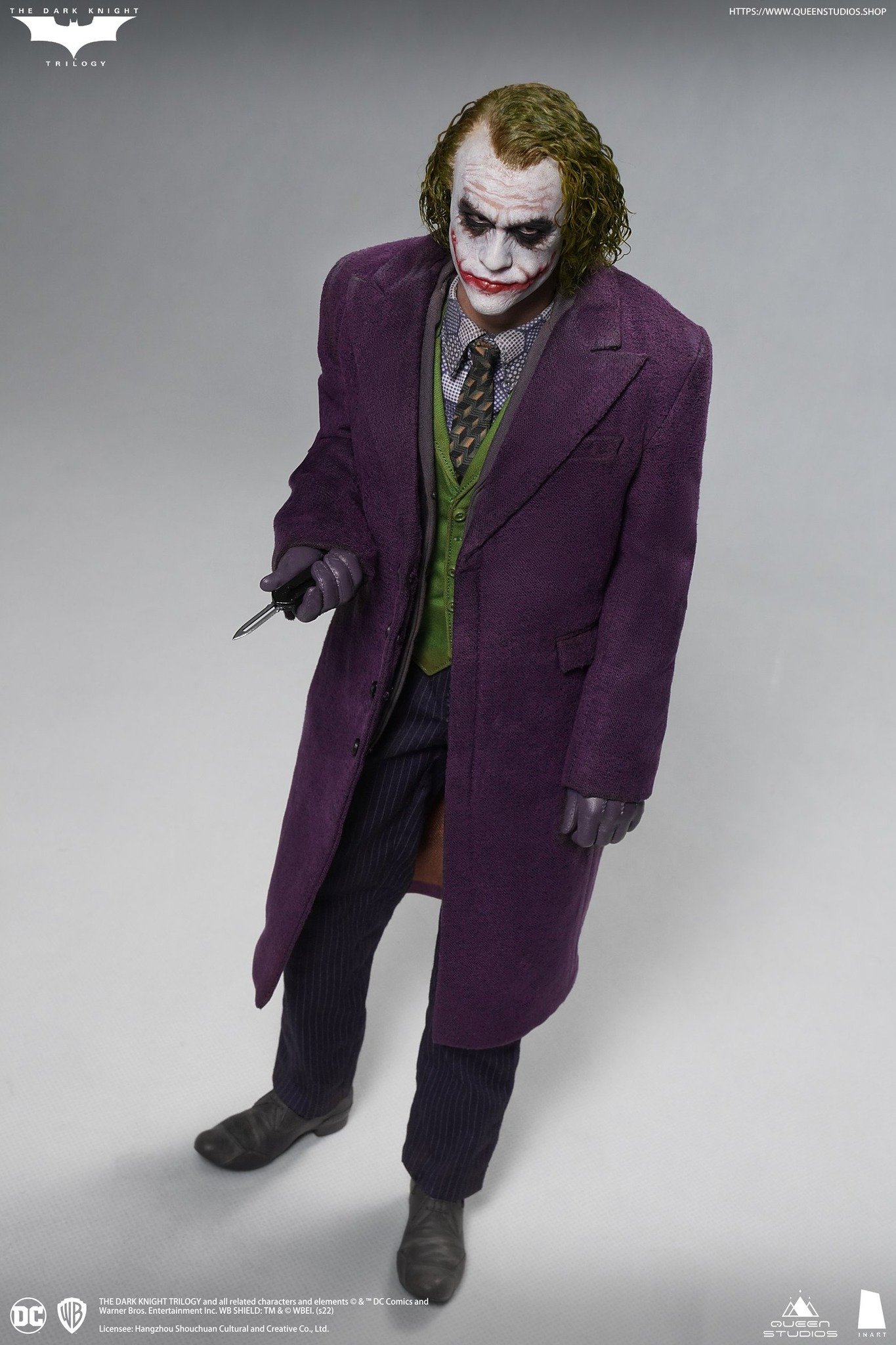 DC - INART Queen Studios  hot toys ジョーカー 2体 Amazon.co.jp: Queen Studios INART 1/6 ダークナイト JOKER