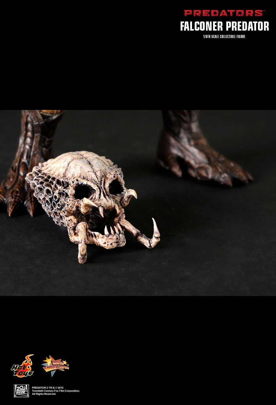 Predators Movie Masterpiece Falconer Predator 16 Collectible