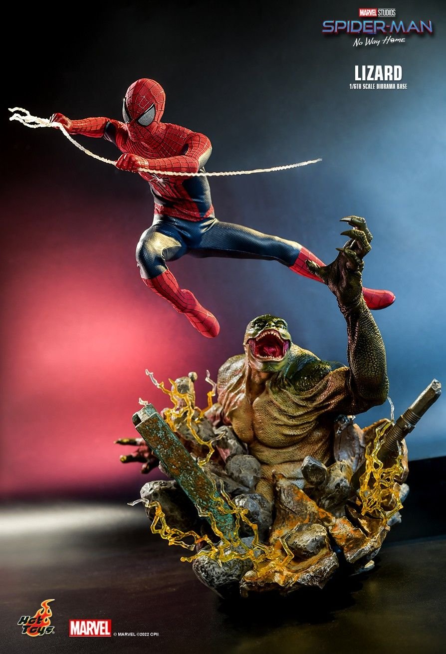 Lizard Diorama Base Sixth Scale Figure Accessory by Hot Toys 