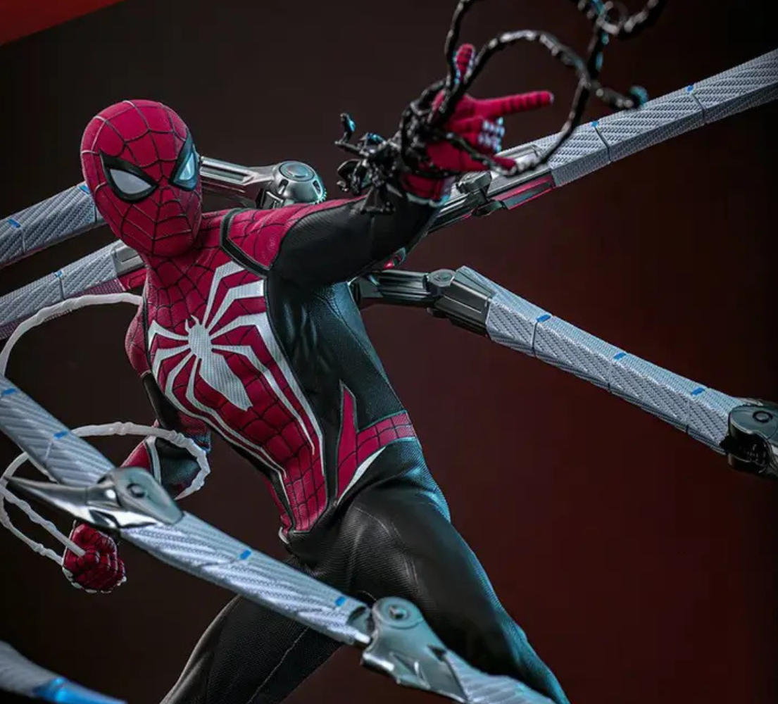 Peter Parker (Advanced Suit 2.0) (Red and Black Suit Style) Sixth Scale Figure by Hot Toys