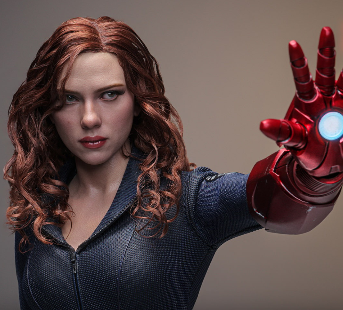 Black Widow (Artisan Edition) (Special Edition) Sixth Scale Figure by Hot Toys