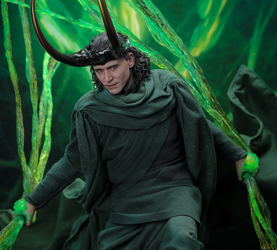 God Loki Sixth Scale Figure by Hot Toys