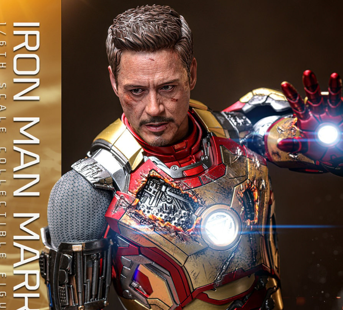 Iron Man Mark XLII (2.0) Deluxe Sixth Scale Figure by Hot Toys