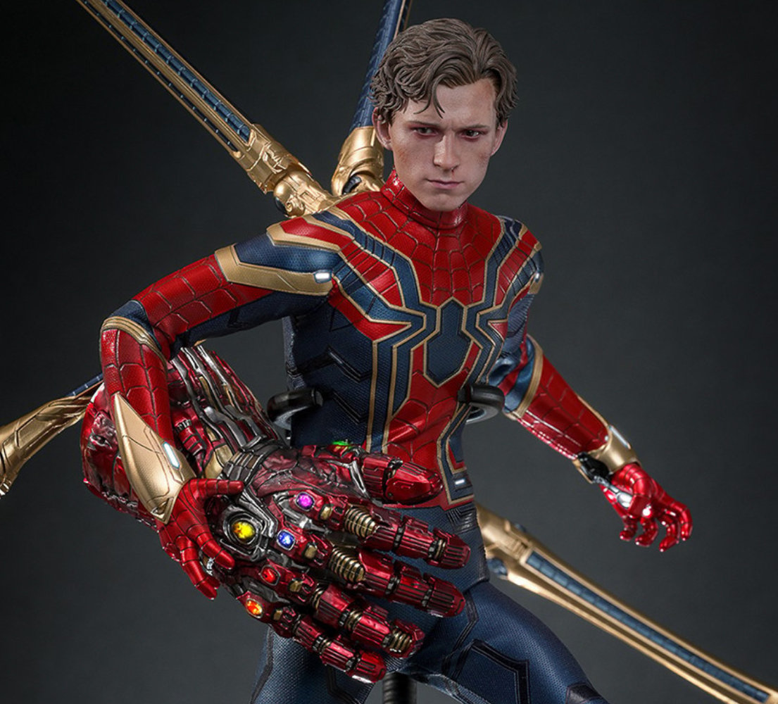 Iron Spider Sixth Scale Figure by Hot Toys