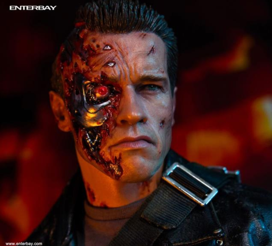 HD Masterpiece Terminator 2 - 1/4 Scale T-800 Figure Battle Damaged Edition BY ENTERBAY